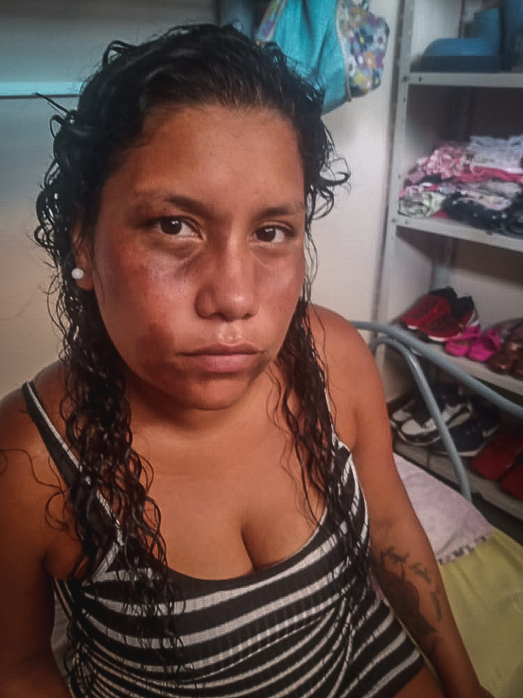 Abuso y maltrato - por Rosannys